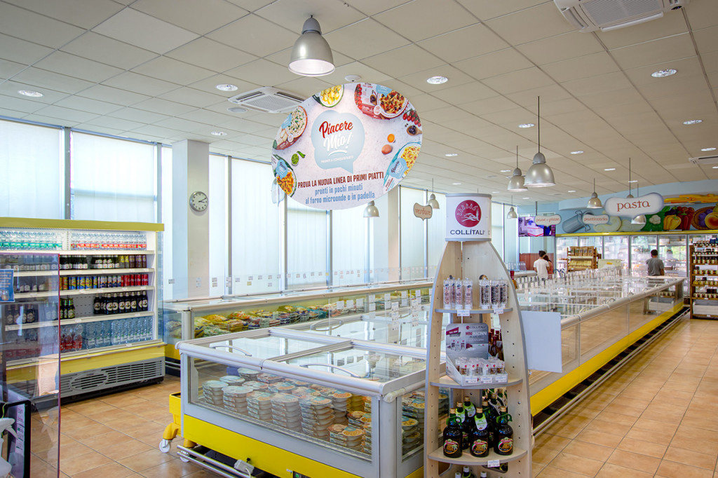 Frizer-negozio-surgelato-interno